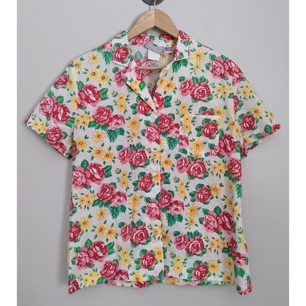 Tanglebriar Vintage 80's 90's Floral Button Down